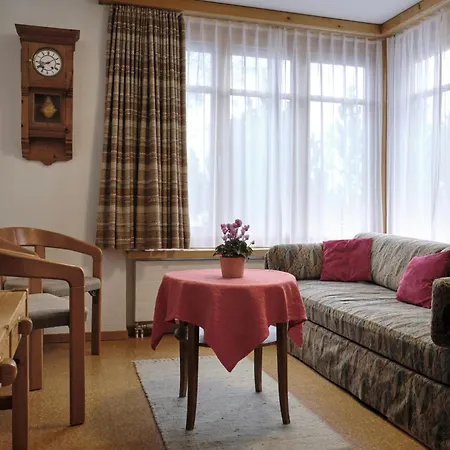 Apartment Tschuggenweg 2 *